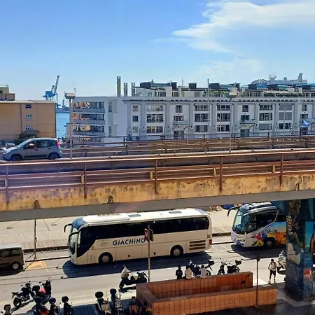 Al Porto Antico Génova